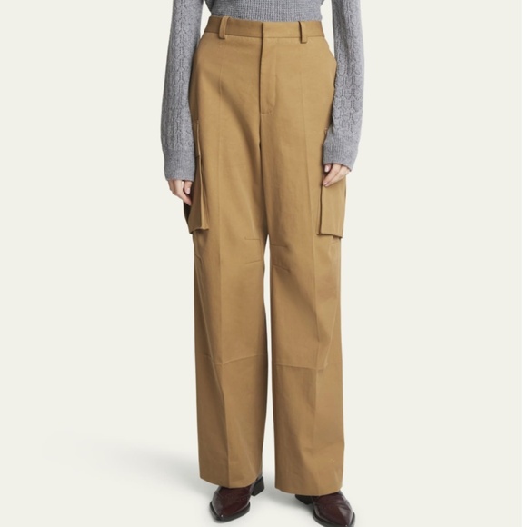 Victoria Beckham Relaxed Wide-Leg Cargo Trousers - Picture 1 of 5